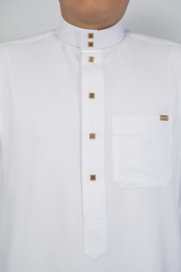 White Classic Band Collar Thobe - Image 4
