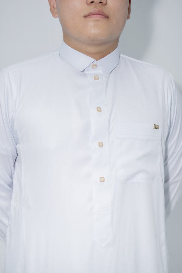 White Classic Band Collar Thobe - Image 3