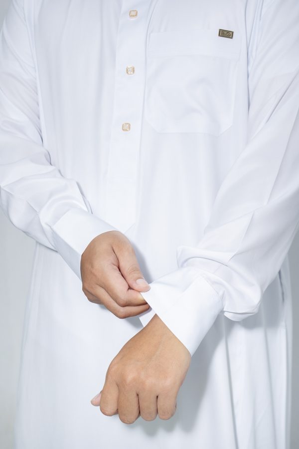 White Classic Band Collar Thobe - Image 2