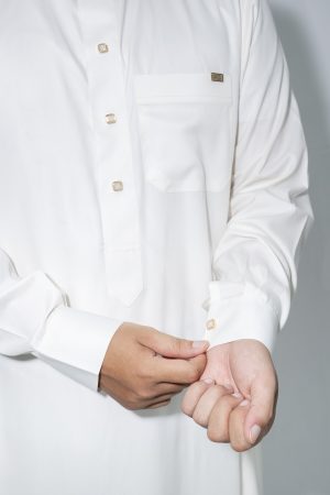Off-White Classic Band Collar Thobe
