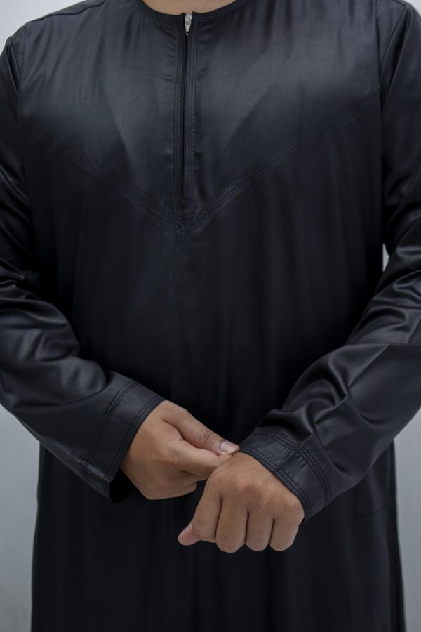 Black Classic Band Collar Thobe