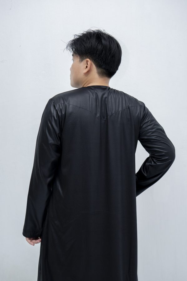 Black Classic Band Collar Thobe - Image 4
