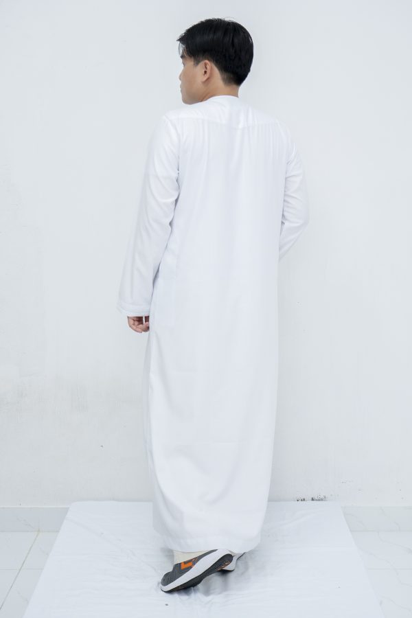 White Classic Band Collar Thobe - Image 3